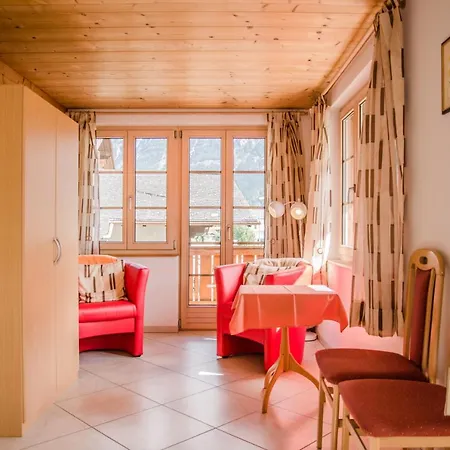 Strassscheuer 3.5 - Griwarent Ag Apartment